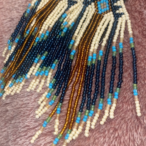 NWT Blue + White Bead BoHo Fashion Earrings - Picture 2 of 4